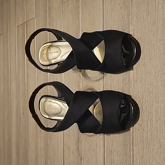 Strappy short black heels - Picture 2 of 7